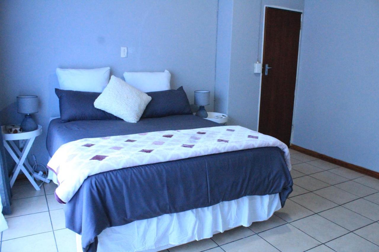 Meyiwa Guest Palace Newcastle Exteriör bild